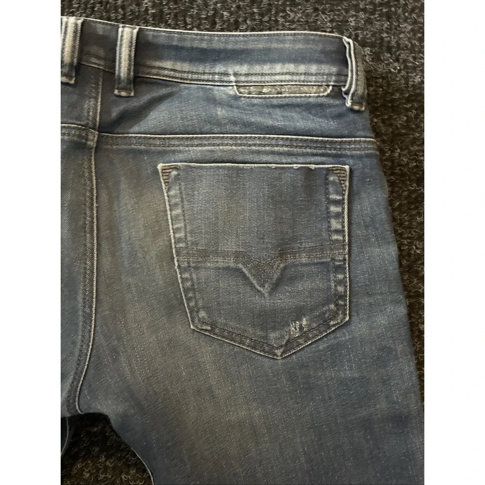 Diesel Industry Men's Size 30x30 Straight Fit Medium Wash Distressed Jeans